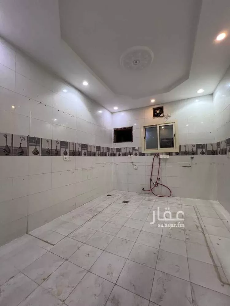 شقة للإيجار في شارع داود ابن علي ابن عبدالله ابن العباس, حي أبحر الشمالية, مدينة جدة, منطقة مكة المكرمة 9