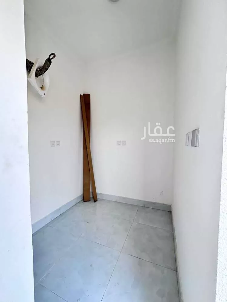 غرفة للإيجار في شارع حرمله بن المنذر الكندي ، حي البشائر ، جدة ، جدة صورة 3