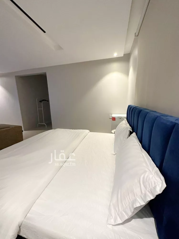 فيلا للإيجار في شارع الملك عبدالله ابن عبدالعزيز سعود الفرعي, حي الورود, مدينة الرياض, منطقة الرياض صورة 4