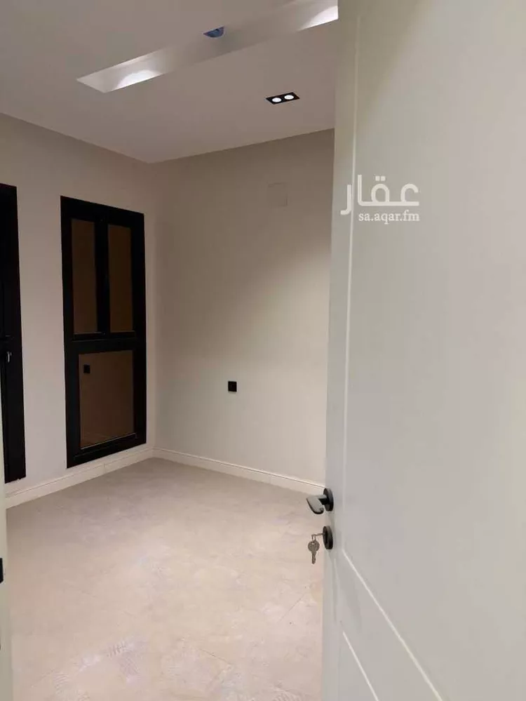 فيلا للإيجار في شارع علي بن أحمد العمري, حي العارض, مدينة الرياض, منطقة الرياض صورة 2