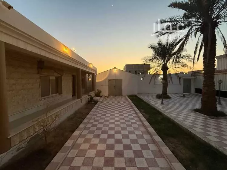 فيلا للبيع في شارع ابن البيطار ، حي الجامعيين ، الدمام ، الدمام صورة 4