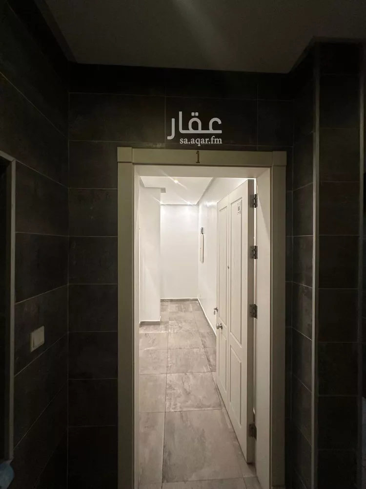 شقة للإيجار في شارع عبيد ابن ثعلبة, حي المنتزة, مدينة الدمام, المنطقة الشرقية صورة 4