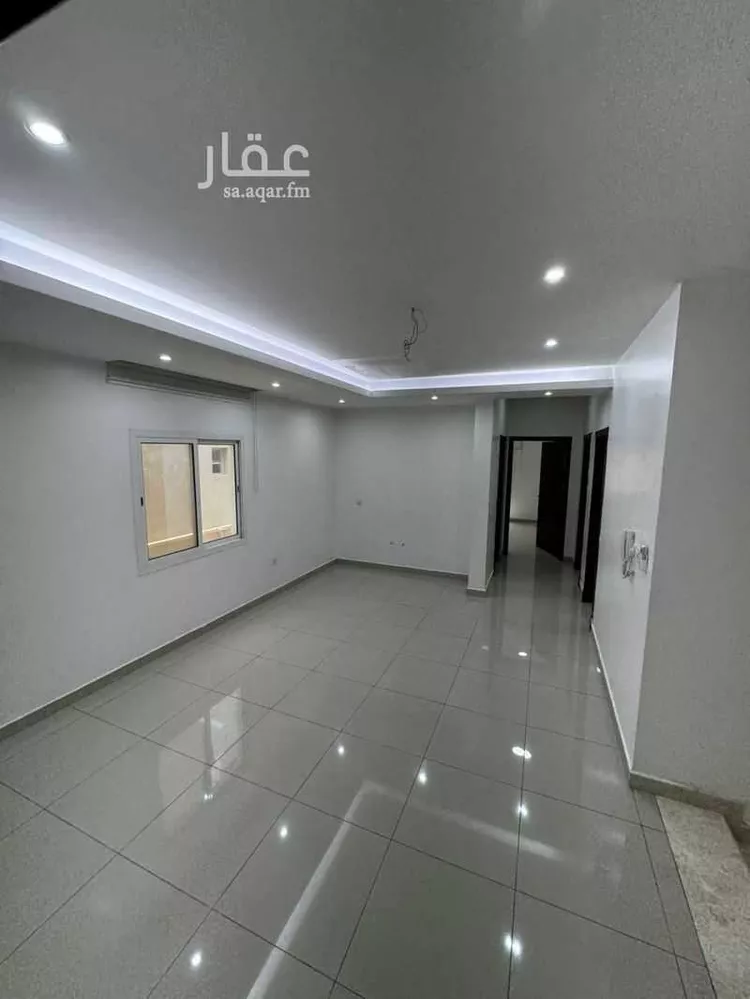 فيلا للإيجار في شارع احمد البرقي, حي النهضة, مدينة الدمام, المنطقة الشرقية صورة 3