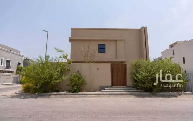 فيلا للبيع في شارع ابراهيم بن عفيصان, حي الصدفة, مدينة الدمام, المنطقة الشرقية صورة 2