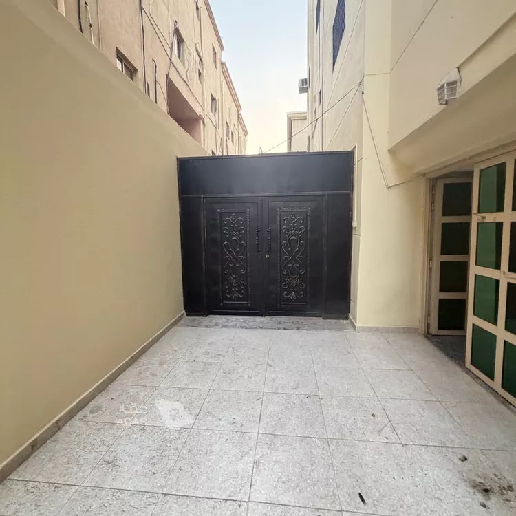 مكتب تجاري للإيجار في شارع عثمان بن عفان, حي الواحة, مدينة الدمام, المنطقة الشرقية صورة 2