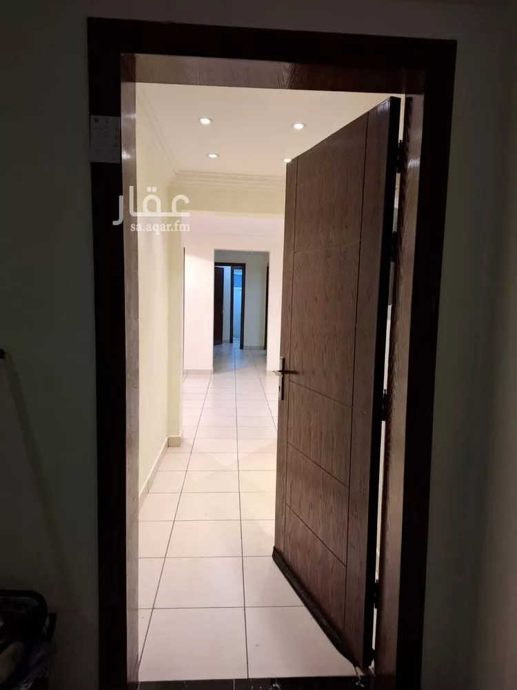 شقة للإيجار في شارع ابو بكر الصديق, حي الفيصلية, مدينة الدمام, المنطقة الشرقية صورة 2