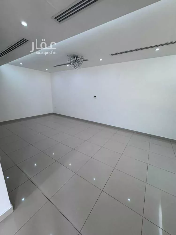 فيلا للإيجار في شارع احمد البرقي, حي النهضة, مدينة الدمام, المنطقة الشرقية صورة 5