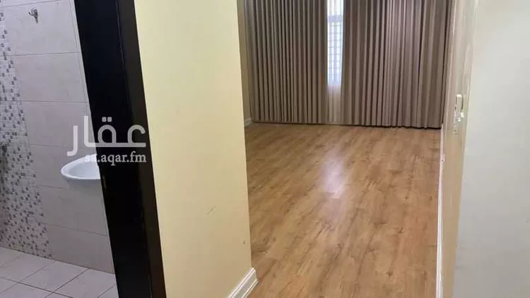 فيلا للإيجار في شارع البساتين, حي الإسكان الجنوبي, مدينة الدمام, المنطقة الشرقية صورة 5