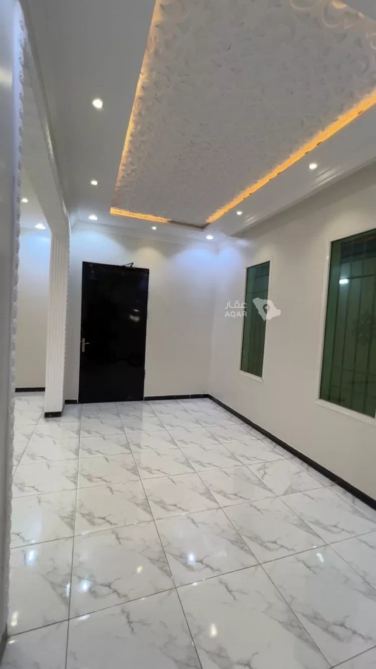 فيلا للإيجار في شارع حمد التميمي, حي الرمال, مدينة الرياض, منطقة الرياض 7