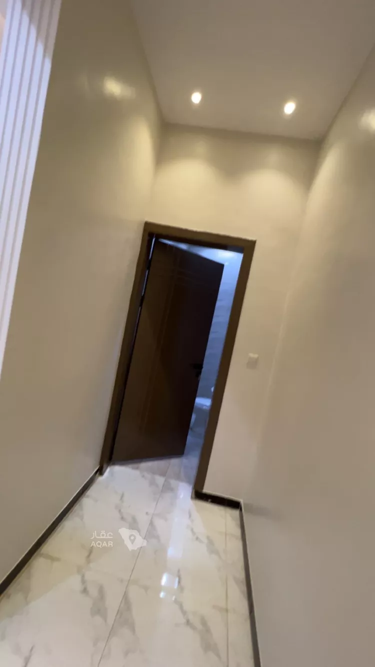 فيلا للإيجار في شارع حمد التميمي, حي الرمال, مدينة الرياض, منطقة الرياض 13