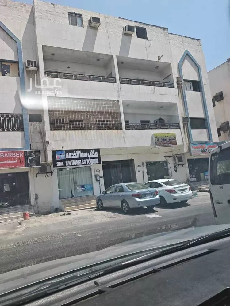 عمارة للبيع في شارع البازجي ، حي البوادي ، جدة ، جدة صورة 2