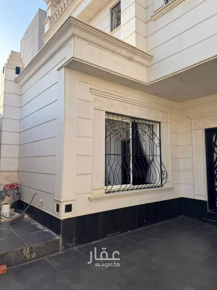 فيلا للبيع في شارع جعفر القالي, حي الرمال, مدينة الرياض, منطقة الرياض