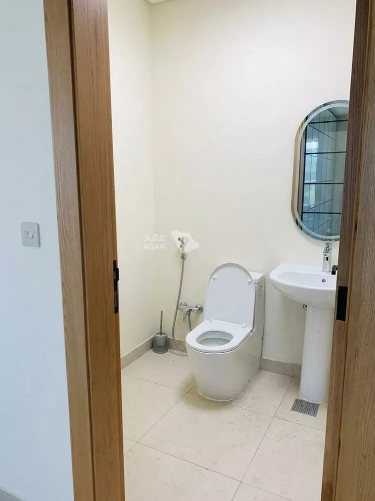 Commercial Office for Rent in Riyadh Ar Rabie 10