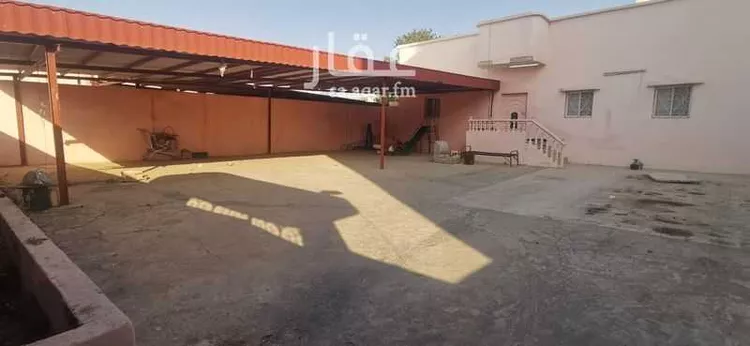 دور للبيع في شارع ام كلثوم سعيدة بنت الحب الطبرية ، حي البصرة ، محايل عسير ، محايل صورة 2