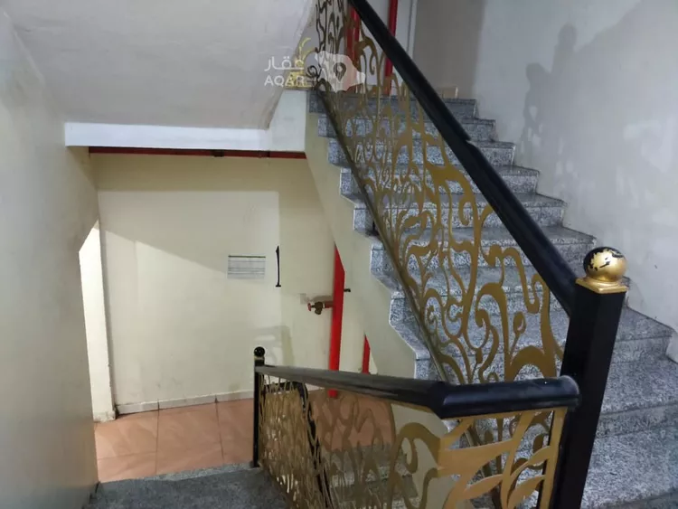 عمارة للإيجار في شارع العطاء, حي التعاون, مدينة الخبر, المنطقة الشرقية 6