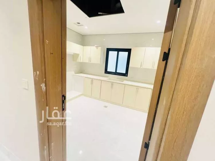 شقة للإيجار في شارع السادس عشر, حي العقربية, مدينة الخبر, المنطقة الشرقية 7
