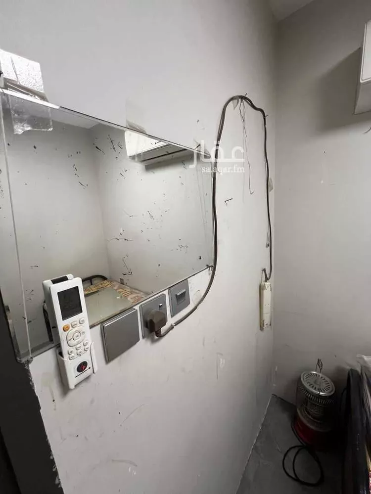 غرفة للإيجار في شارع أبي القاسم الشريف ، حي الحمراء ، الرياض ، منطقة الرياض صورة 2