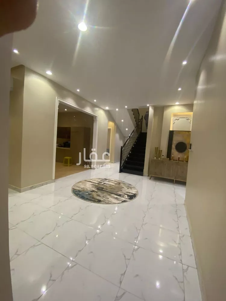 فيلا للبيع في شارع السدود, حي ظهرة لبن, مدينة الرياض, منطقة الرياض