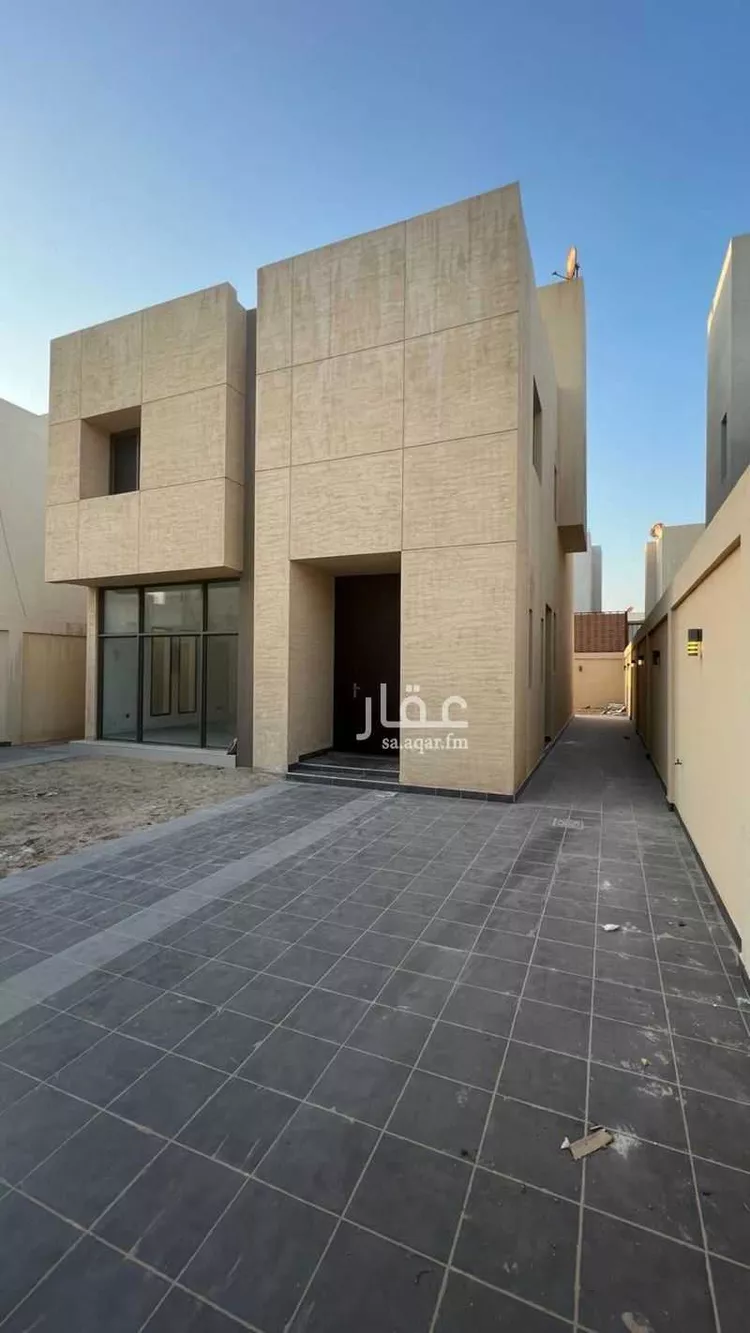 فيلا للبيع في شارع العطر, حي الأمواج, مدينة الخبر, المنطقة الشرقية
