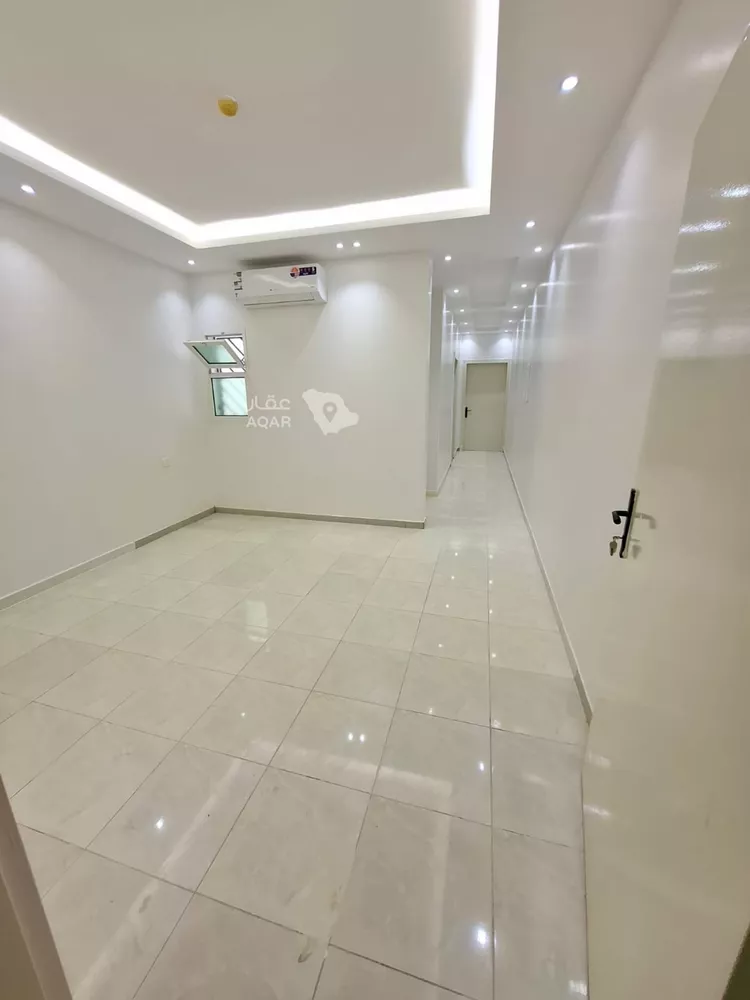 شقة للإيجار في شارع عبدالله بن سيف, حي العقيق, مدينة الرياض, منطقة الرياض 4