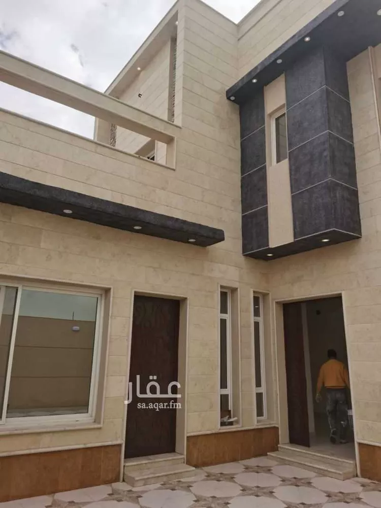 فيلا للبيع في شارع 315 قفار ، حي قفار ، حائل ، منطقة حائل صورة 2