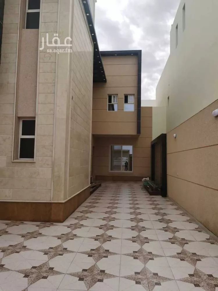 فيلا للبيع في شارع 315 قفار ، حي قفار ، حائل ، منطقة حائل صورة 4