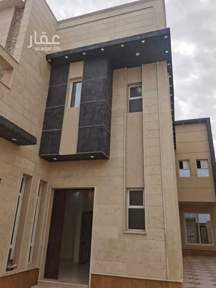 فيلا للبيع في شارع 315 قفار ، حي قفار ، حائل ، منطقة حائل