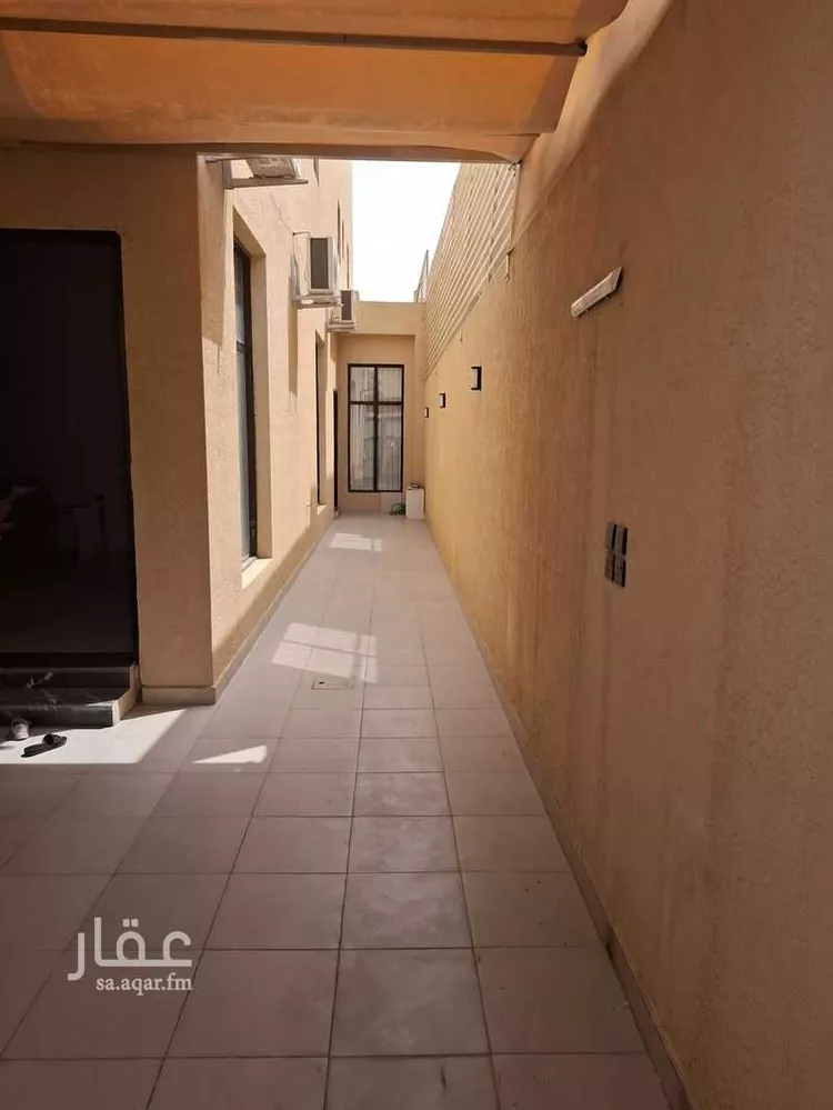 فيلا للبيع في شارع الناعمه, حي اليرموك, مدينة الرياض, منطقة الرياض صورة 2