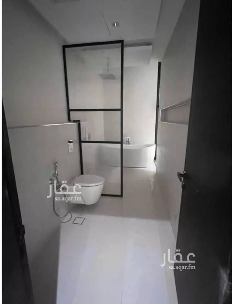 فيلا للبيع في شارع أحمد المستنير, حي النرجس, مدينة الرياض, منطقة الرياض 8