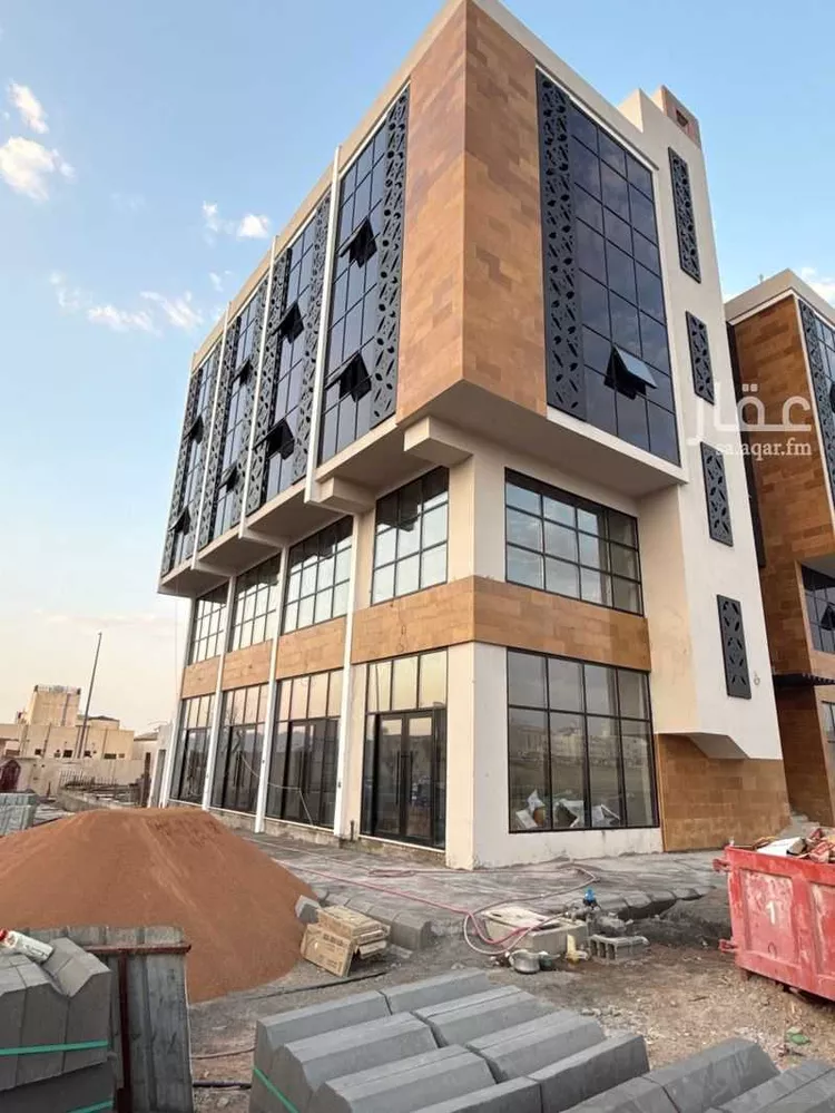 عمارة للإيجار في شارع حزام بن عوف, حي وادي مذينب, مدينة المدينة المنورة, منطقة المدينة المنورة