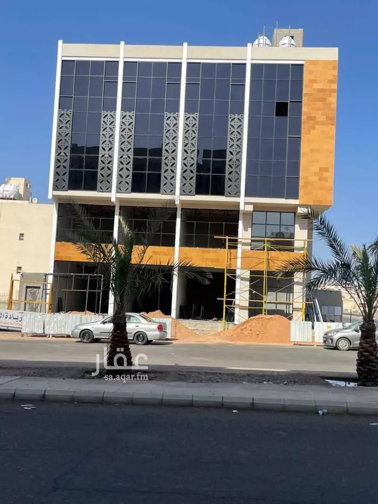 عمارة للإيجار في شارع حزام بن عوف, حي وادي مذينب, مدينة المدينة المنورة, منطقة المدينة المنورة
