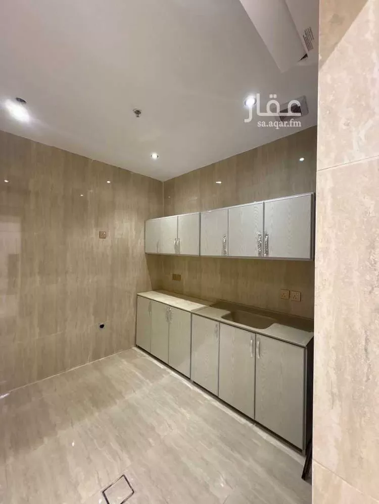 شقة للإيجار في شارع النعيرية, حي الحمراء, مدينة الخبر, المنطقة الشرقية صورة 5