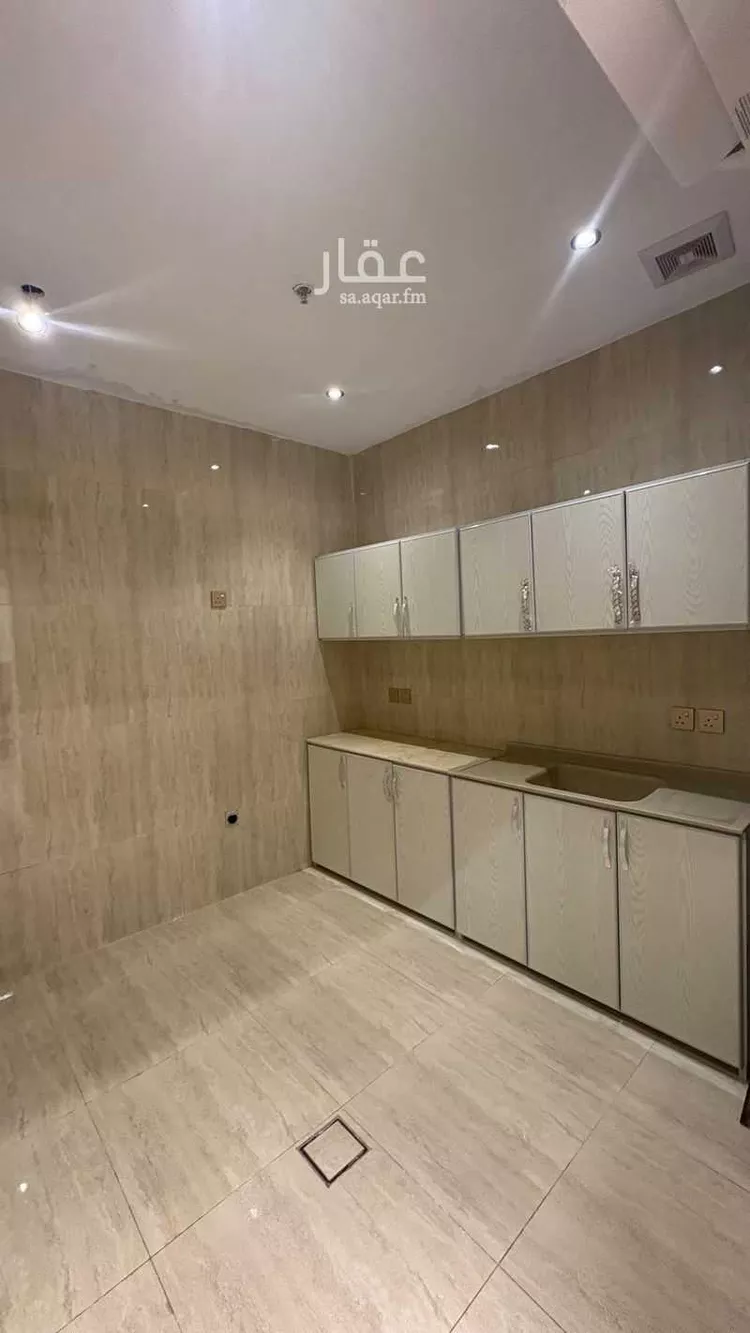 شقة للإيجار في شارع النعيرية, حي الحمراء, مدينة الخبر, المنطقة الشرقية صورة 4