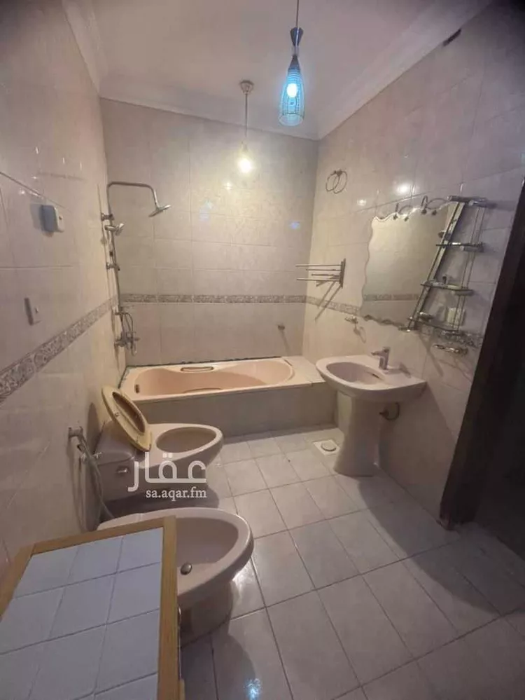 فيلا للبيع في شارع أم راكة, حي النهضة, مدينة الرياض, منطقة الرياض