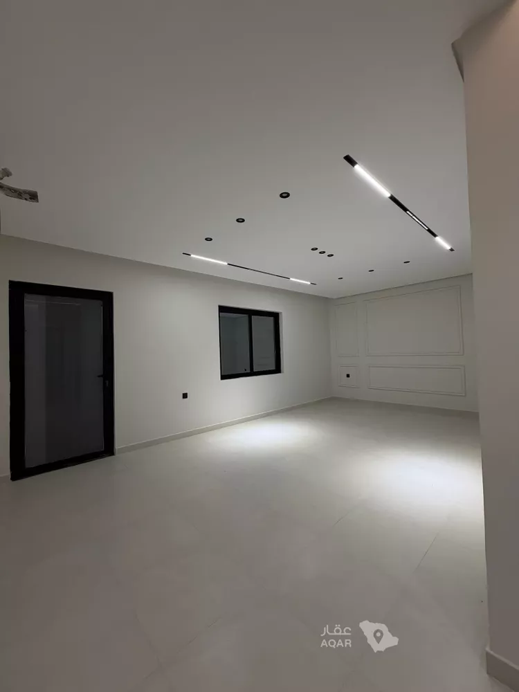 شقة للبيع في شارع العزيزية 32, حي العزيزية, مدينة الجبيل, المنطقة الشرقية 2