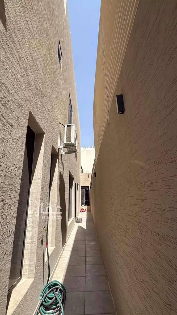 Floor for Sale in Riyadh As Saadah