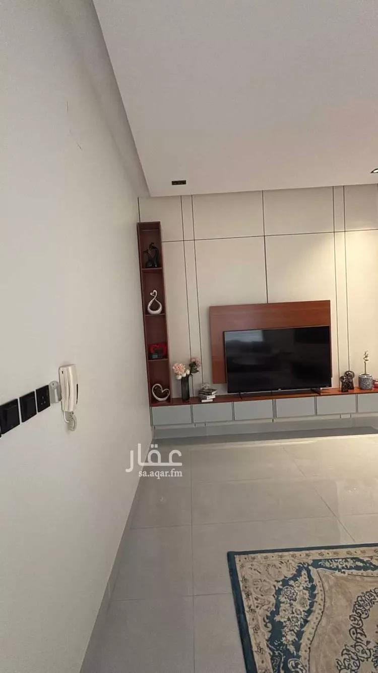 دور للبيع في شارع طريق خالد , حي السعادة, مدينة الرياض, منطقة الرياض 12