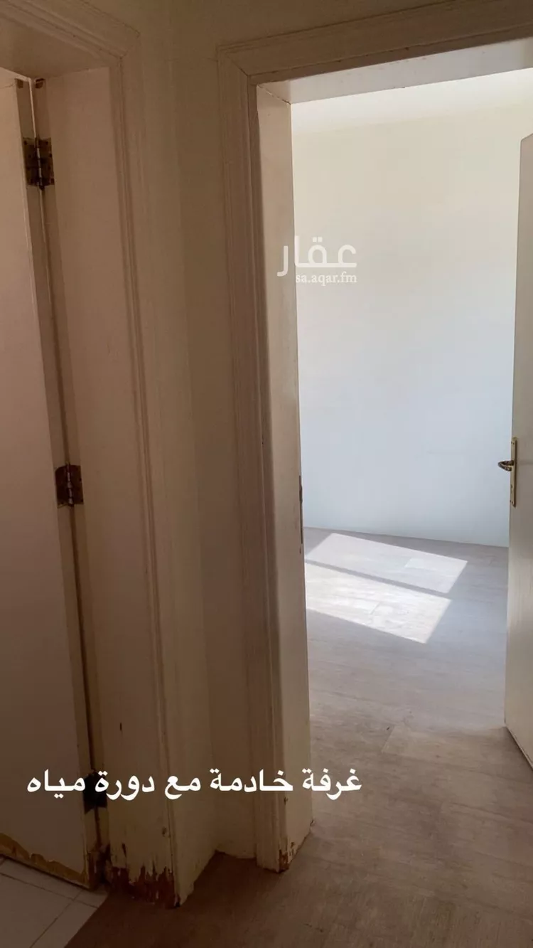 فيلا للبيع في شارع عبدالرحمن بن بريد, حي الملك سلمان, مدينة الرياض, منطقة الرياض صورة 4