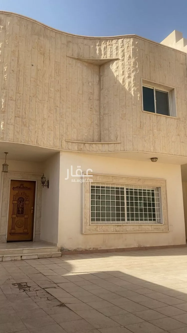 فيلا للبيع في شارع عبدالرحمن بن بريد, حي الملك سلمان, مدينة الرياض, منطقة الرياض صورة 2