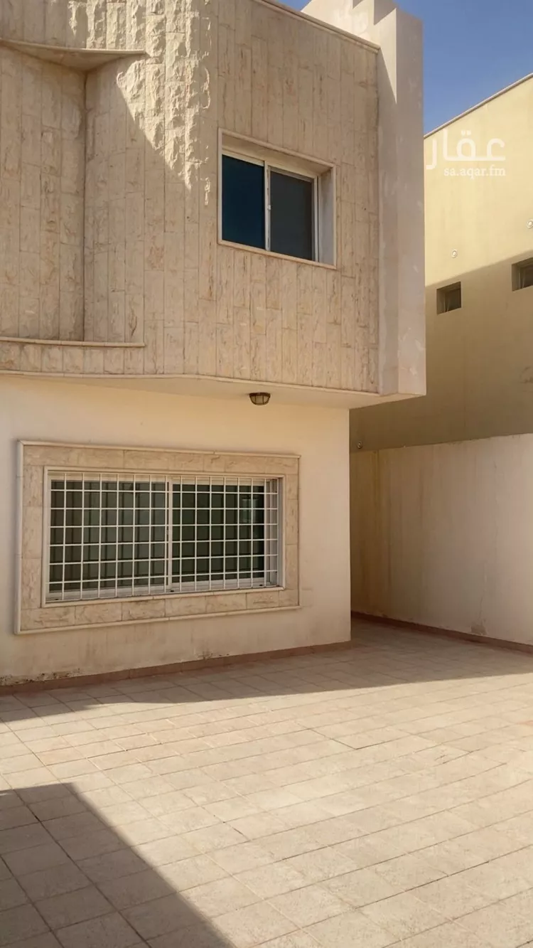 فيلا للبيع في شارع عبدالرحمن بن بريد, حي الملك سلمان, مدينة الرياض, منطقة الرياض صورة 3