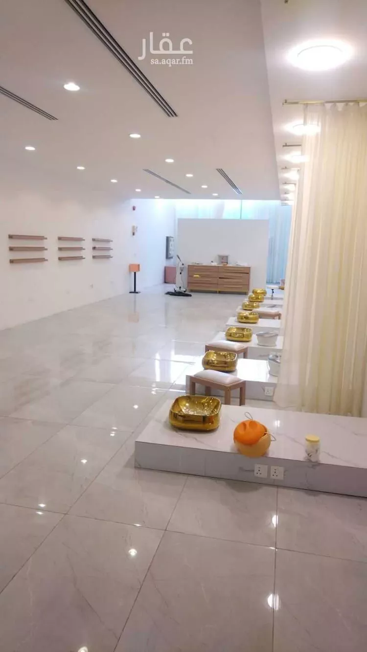 محل للإيجار في شارع الشيخ حسن بن حسين بن علي, حي إشبيلية, مدينة الرياض, منطقة الرياض صورة 5