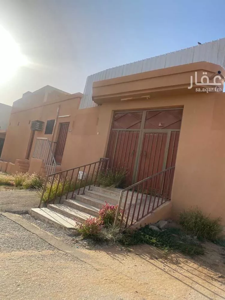 بيت للبيع في شارع الشقة, حي الشقة, بريدة صورة 3