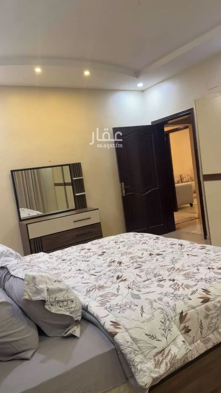 شقة للإيجار في شارع مروج الامير, حي المروج, مدينة تبوك, منطقة تبوك