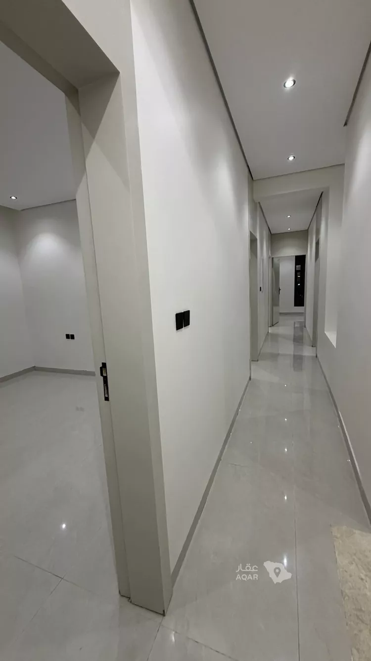 فيلا للبيع في شارع أوس الطائي, حي النهضة, مدينة الرياض, منطقة الرياض 11
