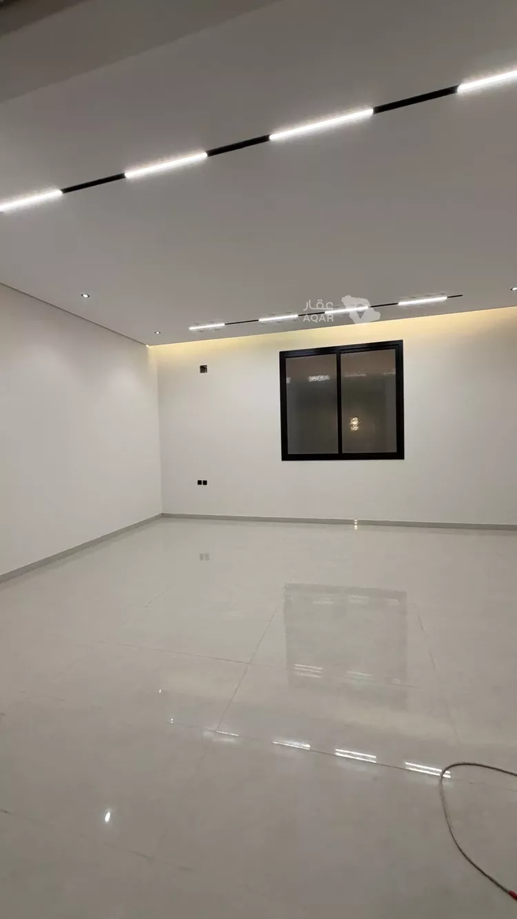 فيلا للبيع في شارع أوس الطائي, حي النهضة, مدينة الرياض, منطقة الرياض 5
