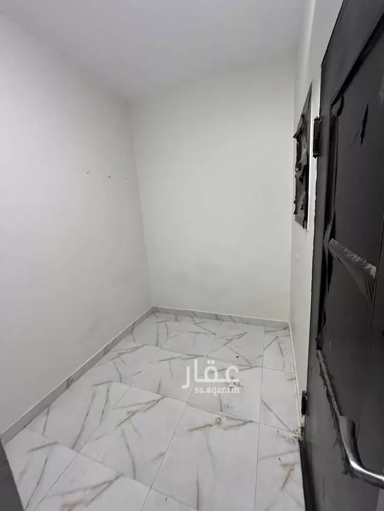 غرفة للإيجار في شارع محمد بن عبدالله الطبري, حي بدر, مدينة الرياض, منطقة الرياض صورة 3