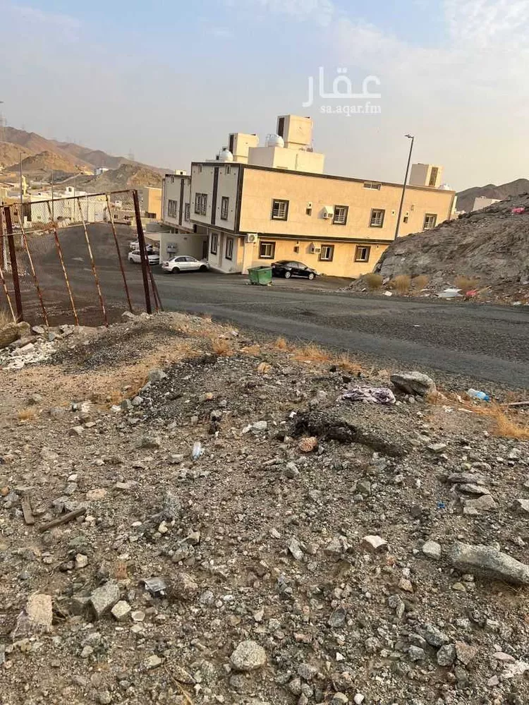 أرض للبيع في شارع التنيفان, حي العمرة, مدينة مكة المكرمة, منطقة مكة المكرمة 7