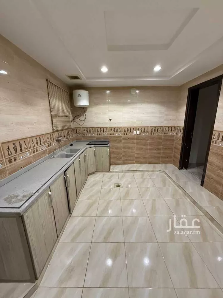 شقة للبيع في شارع غانم الجلودي, حي السالمية, مدينة بريدة, منطقة القصيم صورة 5