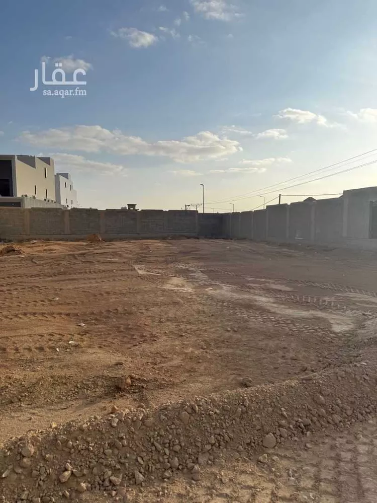 أرض للبيع في شارع السالمية, حي الخضر, مدينة بريدة, منطقة القصيم صورة 2