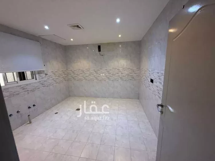 شقة للإيجار في شارع القادسي, حي العزيزية, مدينة الرياض, منطقة الرياض